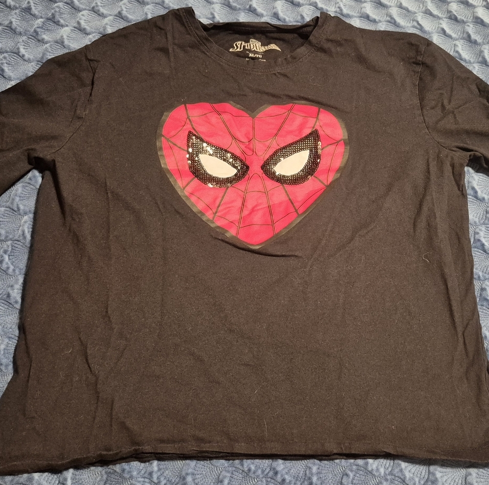Marvel Spiderman Heart Shirt